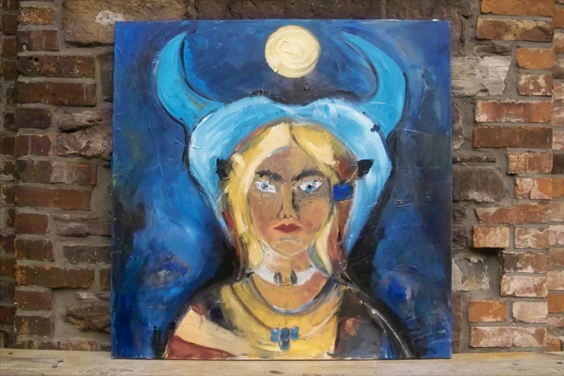 Buffalo woman – Acrylic on canvas, 100 × 100 × 2 cm – Susanne Rikus